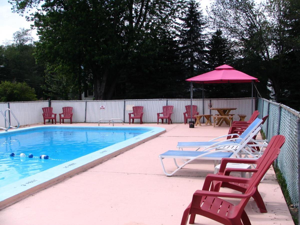 Maple Leaf Motel Littleton Exterior photo